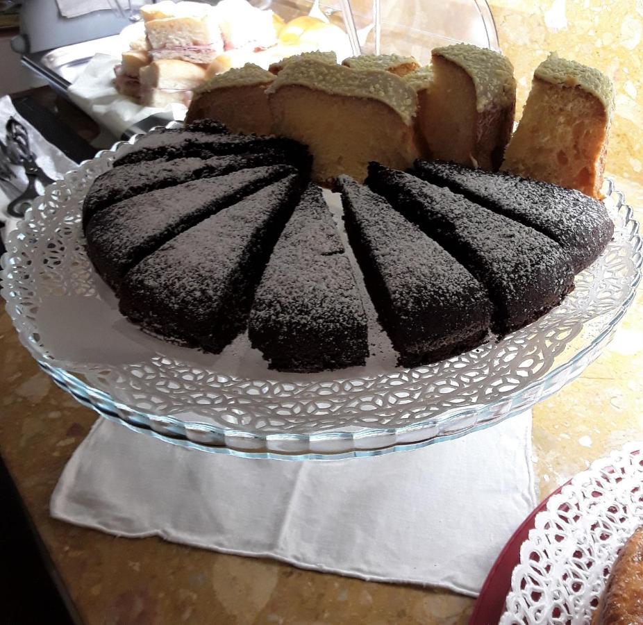 B&B Romeo SantʼArcangelo di Romagna Екстериор снимка