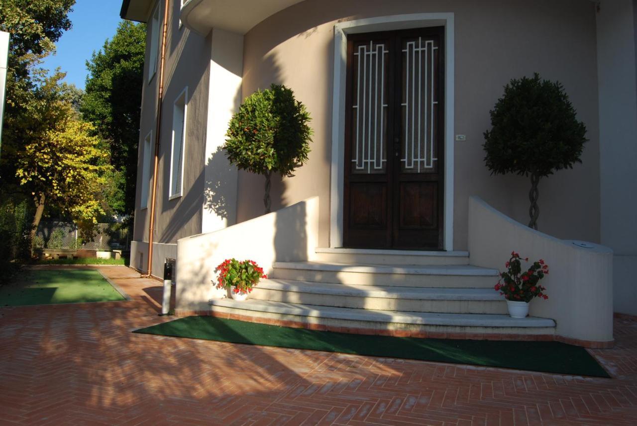 B&B Romeo SantʼArcangelo di Romagna Екстериор снимка