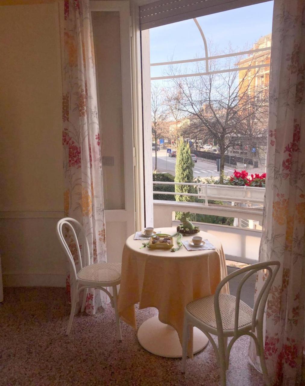 B&B Romeo SantʼArcangelo di Romagna Екстериор снимка